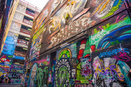 Graffiti artwork in Hosier Lane.Hosier lane is a much celebrated landmark in Melbourne mainly due to its sophisticated graffiti urban art.のeditorial素材