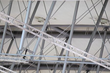 elements of the building structure under the roof of the building