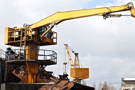 crane to move the scrap metal and other materials