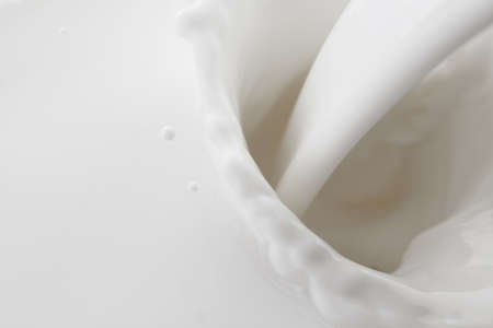 milk splashの写真素材