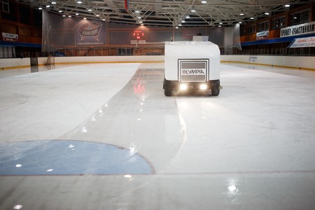 Moscow, Russia - January, 22, 2017: Amateur hockey league LHL-77. Game between hockey team "New Jersey 53" and hockey team "Grizzly-2".のeditorial素材