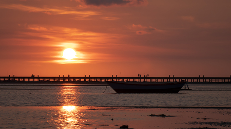 Sunset at the seaの写真素材