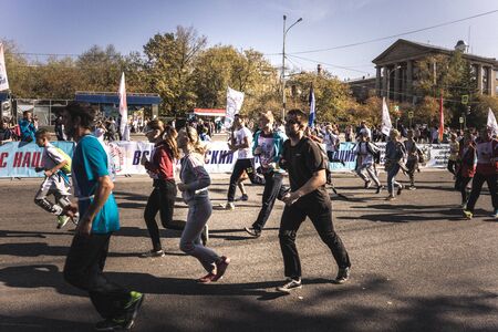 RUSSIA, EKATERINBURG - SEPTEMBER 25, 2016: Runners on The Russian Running Day in Yekaterinburg (Ekaterinburg), Russiaのeditorial素材