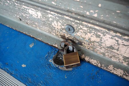 key lock the door for safe your stuffの写真素材