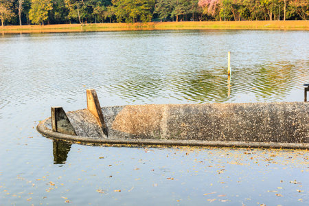 looking into damの写真素材