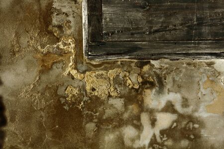 window, the wall is old,