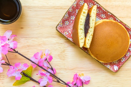 Japanese Dessert Background. Japanese Dessert. Dorayaki Japanese Dessert Backgroundの写真素材