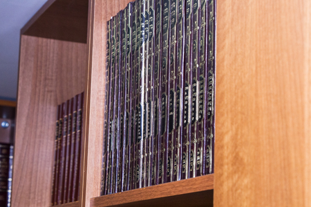 Tel-Aviv , Israel - September 8 . 2014: The interior of the synagogue Kipusit in Tel Aviv. Israel . Sacred books on the shelves of the synagogue. のeditorial素材