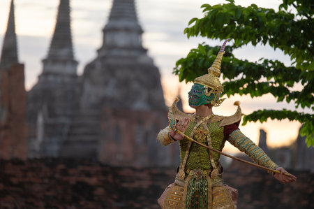 Pantomime (Khon) is traditional Thai classic masked play enacting scenes from the Ramakien (Ramayana) in a public place at Wat Phra Si Sanphet, Ayutthaya, Thailandの写真素材