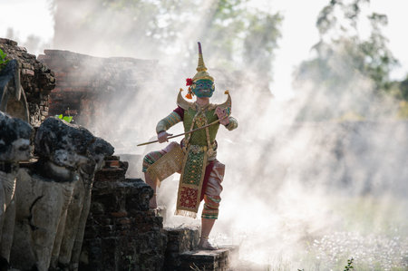 Pantomime (Khon) is traditional Thai classic masked play enacting scenes from the Ramakien (Ramayana) in a public place at Wat Ma Hea Yong, Ayutthaya, Thailandの写真素材