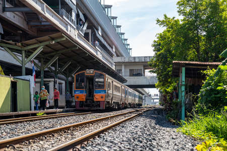 Bangkok, Thailand - 26 Sep 2020, The Environment of Ladkrabang Train Station Platform with the local people around, They waited the train for transportation, Bangkok, Thailand.のeditorial素材