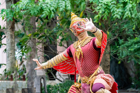 The performance of red Garuda acting in Thai traditional drama story Khon epic, Ramakien or Ramayana.の写真素材