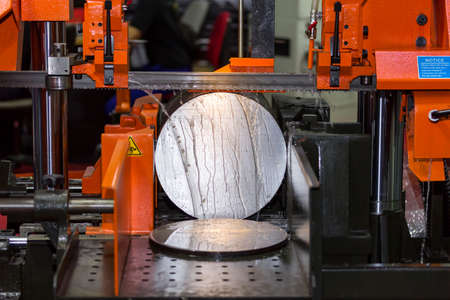 bandsaw high speed cutting machine and automatic feed for high performance for industrial use