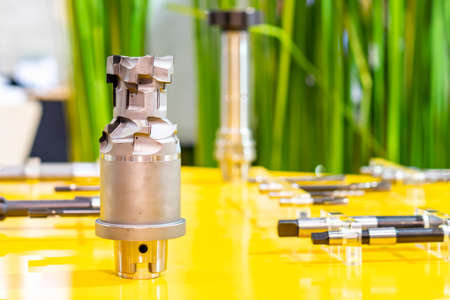 Special holding head for attach insert carbide tip for cnc machining center or milling machine for...