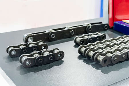 Metal transmission power chain for various industrial machine manufacturing line production vehicle...