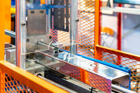 continuously high speed metal sheet strip c shape beam roll forming machine for manufacturing...