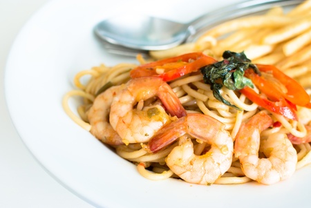 spaghetti basil spicy shrimp is most popular dish thai moden cuisine.の写真素材