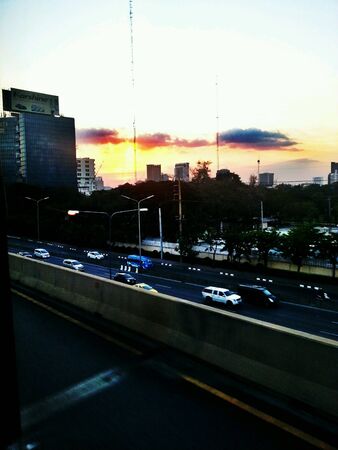 Sunset in cityの素材