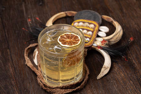long island cocktail Sweet Lemon Iced Tea Royal-Tea Cocktail on the wood table.の写真素材