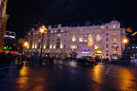 Night view of the city center.の写真素材