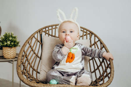 Traditional Christmas stollen, sliced and dusted with powdered sugar, filled with candied fruit, raisins, and nuts. A festive atmosphere, a warm and cozy winter mood.の写真素材