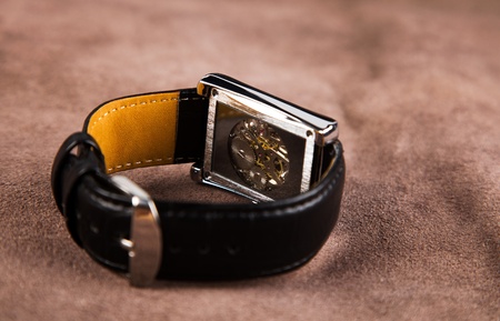 luxury silver skeleton wirst watch with no label