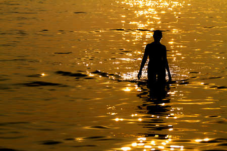 Sunset and silhouette woman on beach at Koh Chang Thailand.
Koh Chang is located in the eastern Gulf of Thailand. It is an island with beautiful nature. Famous for tourismの写真素材