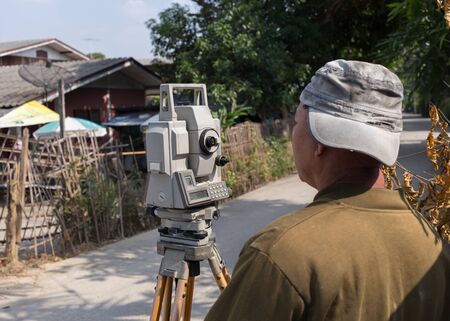 tool of surveying measuring equipment level transit for engineerのeditorial素材