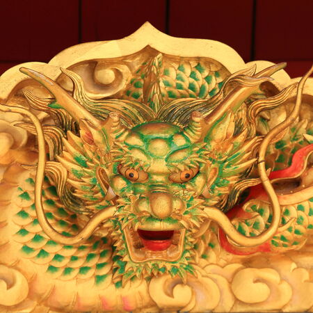 The dragon on the top of door, chinese tampleの写真素材