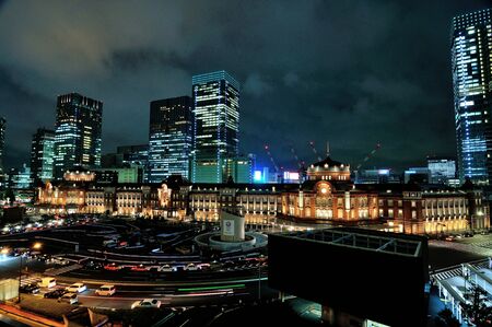 tokyo station marunouchi entrance night viewのeditorial素材