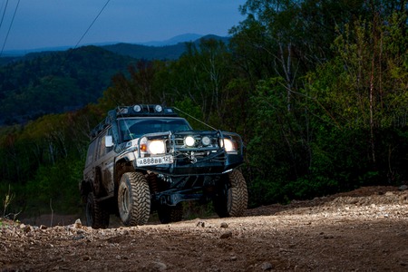 Vladivostok, Russia - may 1, 2014: car  go off-roading in five-day race Russian rally 2014のeditorial素材