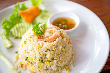 Fried rice with shrimpの写真素材