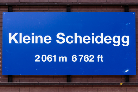 Kleine Scheidegg train station nameplate sign. Kleine Scheidegg, Bernese Oberland, Switzerland, Europeの素材 [FY31089639214]