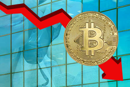 Mining. Bitcoin drop chart. Bitcoin price fallchart. Bitcoins and Blockchain technologyの写真素材