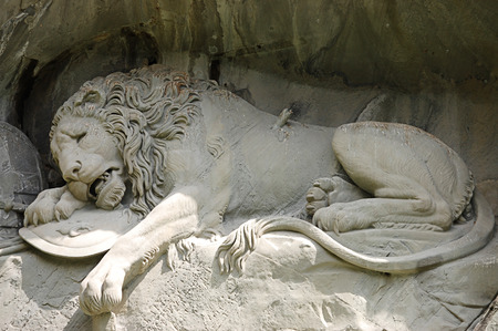 Statue of a dying lion in Lucerneの写真素材