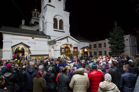 Belarus, the city of Gomel, on April 8, 2018. Nicholas Monastery. A crowd of people at the churchのeditorial素材