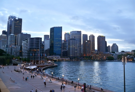 Evening city of Sidney, view from Opera, November 3, 2007 in Sydney, Australia  のeditorial素材