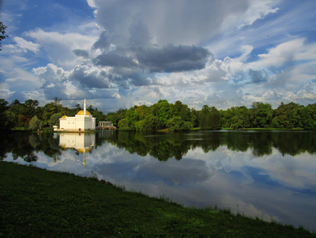 Russia, St.Petersburg Petersburg, 9 September, 2017, Catherine Parkのeditorial素材