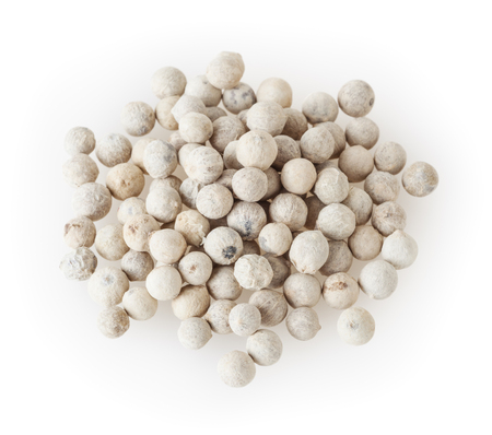 White peppercorns isolated on white background with clipping pathの写真素材