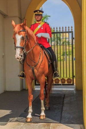 Kuala Lumpur, Malaysia - August 16, 2013: Royal guard in uniform New at the Royal Palace, Istana Negara (national palace)のeditorial素材