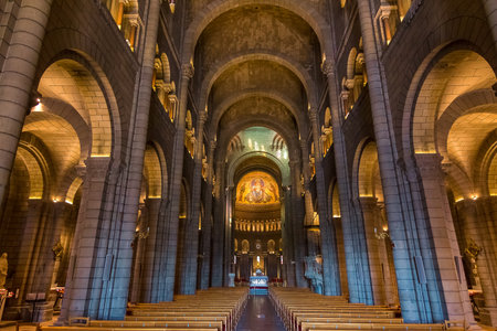 Interior of Saint Nicholas Cathedral, 19th century romanesque Catholic cathedral, where Monegasque royalty, the Grimaldi's, like Grace Kelly and Prince Rainier is burriedのeditorial素材