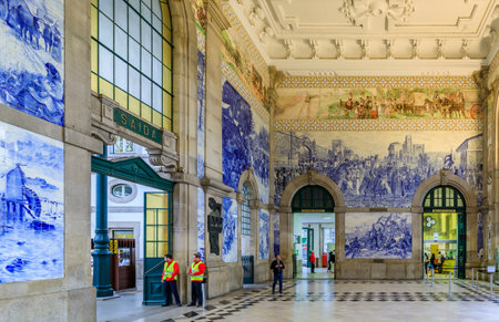 Porto, Portugal - May 29, 2018: Main vestibule hall of Porto Sao Bento, 19th-century public train station known for its elaborate azulejo tileworkのeditorial素材