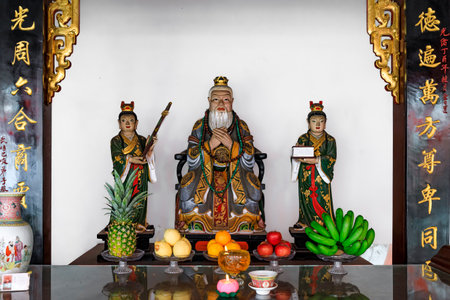 Singapore - September 13, 2019: Thian Hock Keng, oldest Buddhist temple of the Hokkien people in country built to worship Mazu, a Chinese sea goddessのeditorial素材