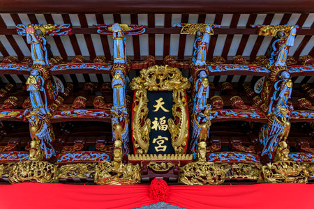 Singapore - September 13, 2019: Thian Hock Keng, oldest Buddhist temple of the Hokkien people in country built to worship Mazu, a Chinese sea goddessのeditorial素材