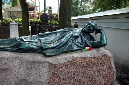 St  Petersburg;  The necropolis of the XVIII century  Grave of Gustav Adolf Mahir  1807-1842 のeditorial素材