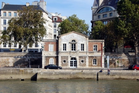 Quays of the Seine river  in Paris, Franceのeditorial素材