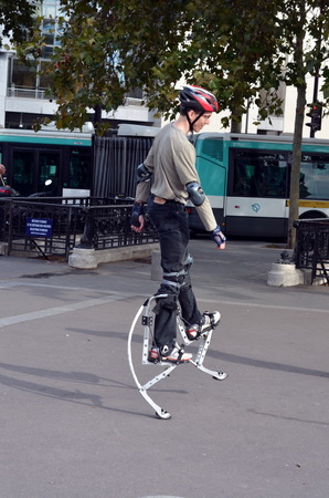 Young jolly jumper learns to do the exercises のeditorial素材