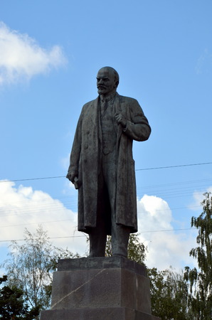Monument to Lenin in Vologda, Russia のeditorial素材