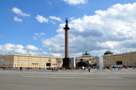 Palace Square in  Saint Petersburg, Russiaのeditorial素材