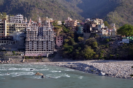 View of the embankment of the Ganges in Rishikesh, one of the holy Hindu cities in Indiaの写真素材